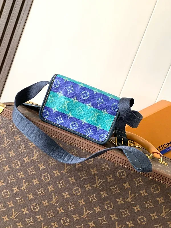 All Categories Official Website "Brand Women's Bags" Women's Bags 💙 LV 2026 New LV Crossbody Bag