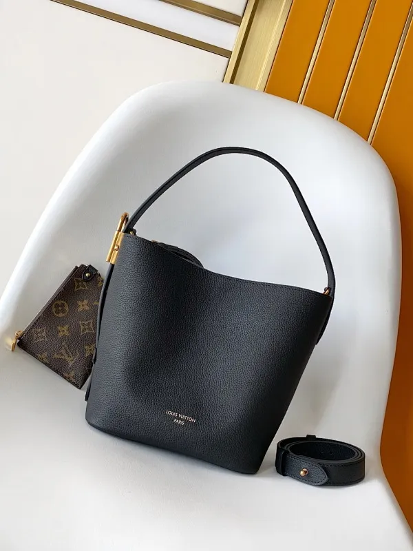 All Categories Official Website "Brand Women's Bags" Women's Bags 💙 LV 2025 New LV Crossbody Bag