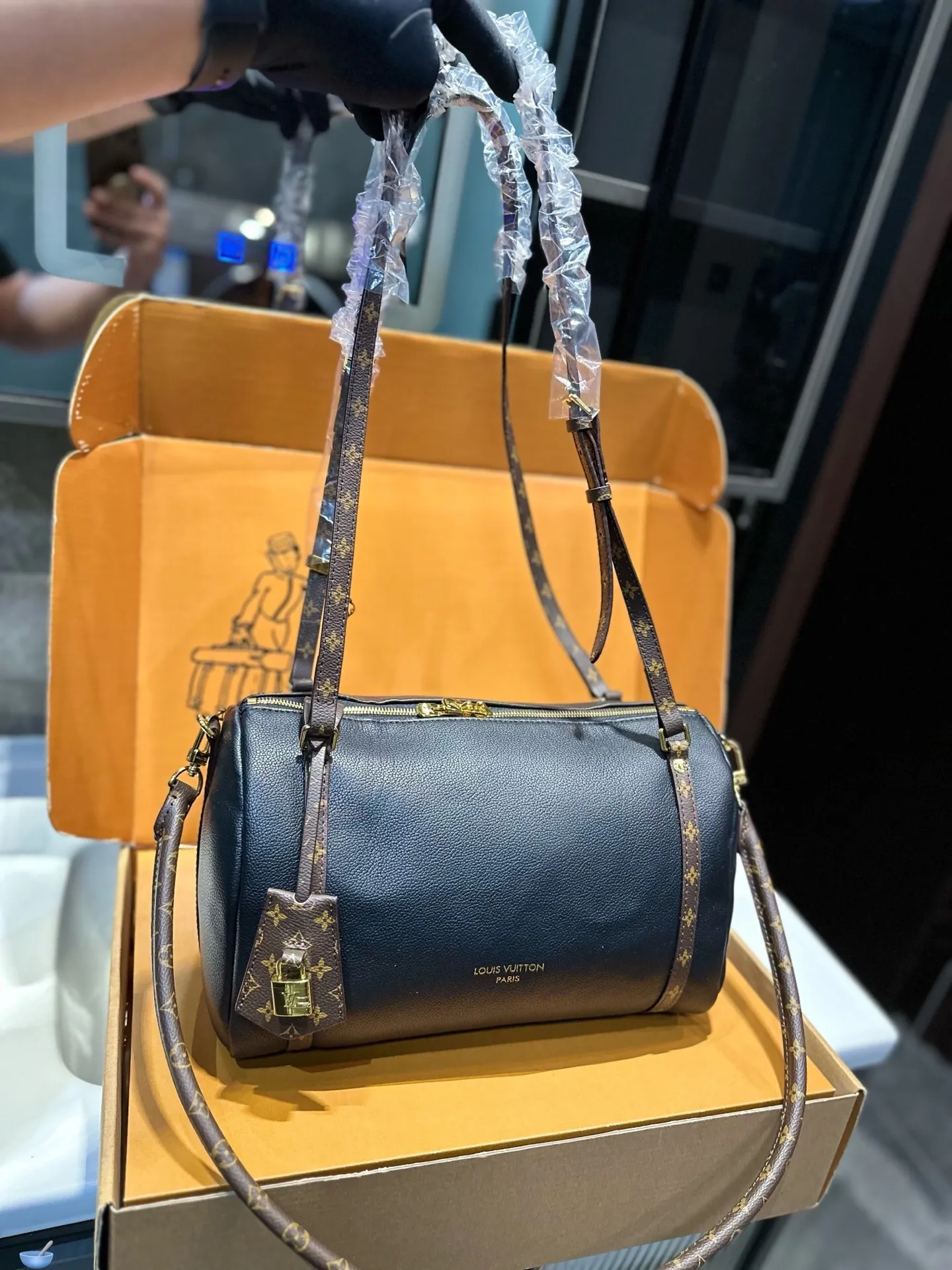 All Categories Official Website "Brand Women's Bags" Women's Bags 💙 LV 2025 New LV Crossbody Bag