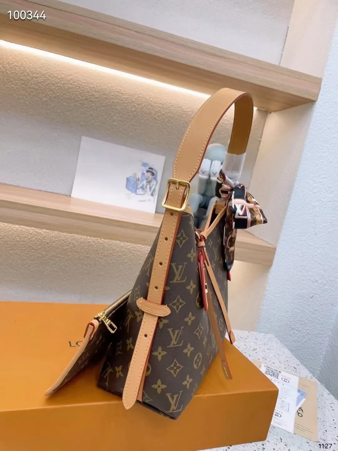 All categories Official website "Brand Women's Bags" Women's Bags 💙 LV fine imitation LV, high imitation LV bags, LV crossbody bags, 2023 official latest version LV retro crossbody bags, LV bag factory, recommended bags, size: 29-12-24CM