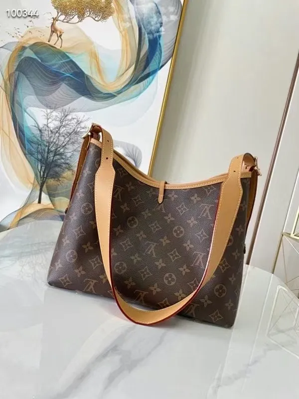 All categories Official website "Brand Women's Bags" Women's Bags 💙 LV fine imitation LV, high imitation LV bags, LV crossbody bags, 2023 official latest version LV retro crossbody bags, LV bag factory, recommended bags, size: 29-12-24CM