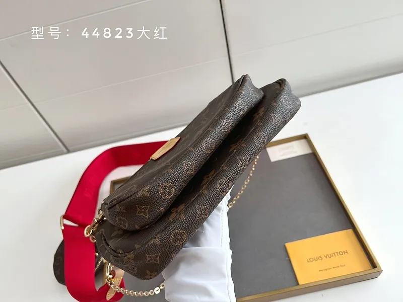 All Categories Official Website "Brand Women's Bags" Women's Bags 💙 LV 2026 New LV Crossbody Bag