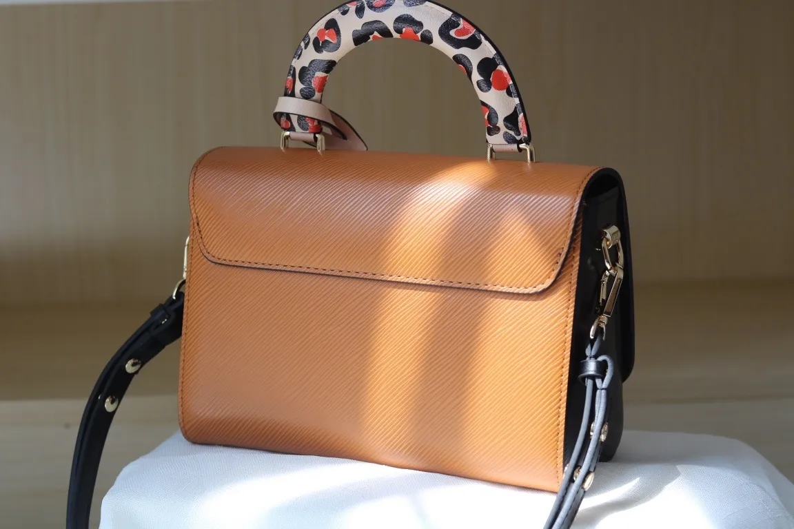 All Categories Official Website "Brand Women's Bags" Women's Bags 💙 LV 2023 New LV Crossbody Bag