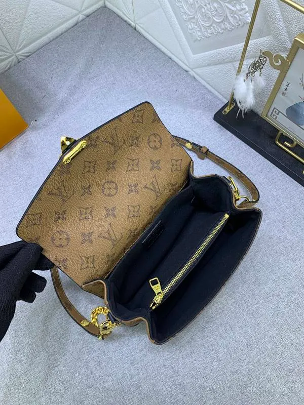 All Categories Official Website "Brand Women's Bags" Women's Bags 💙 LV 2023 New LV Crossbody Bag Wholesale