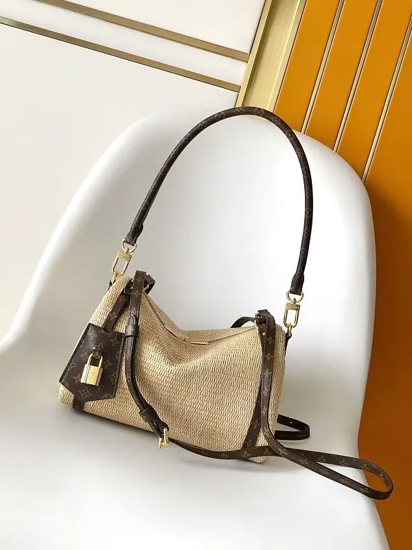 All Categories Official Website "Brand Women's Bags" Women's Bags 💙 LV 2026 New LV Crossbody Bag