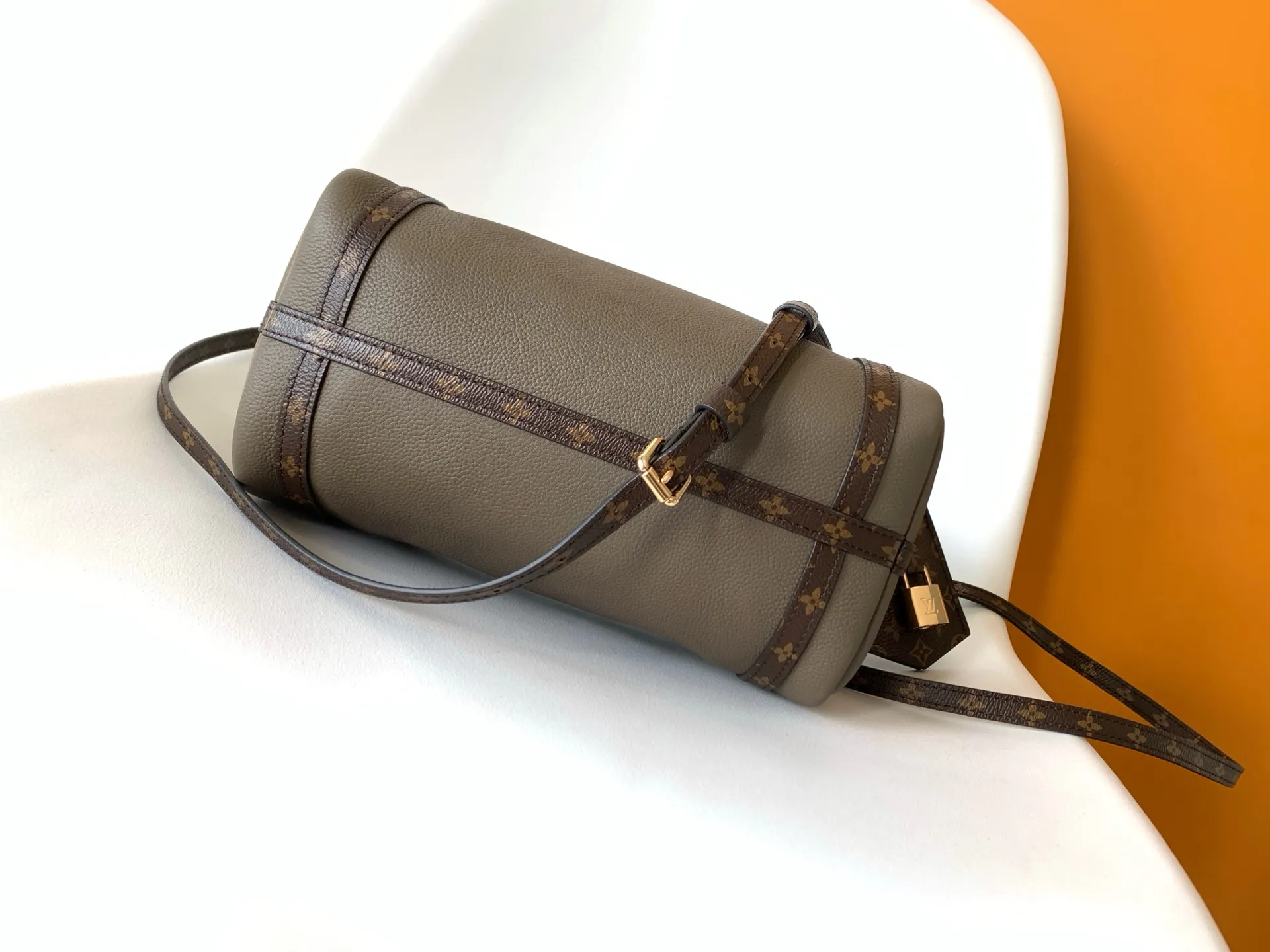 All Categories Official Website "Brand Women's Bags" Women's Bags 💙 LV 2026 New LV Crossbody Bag