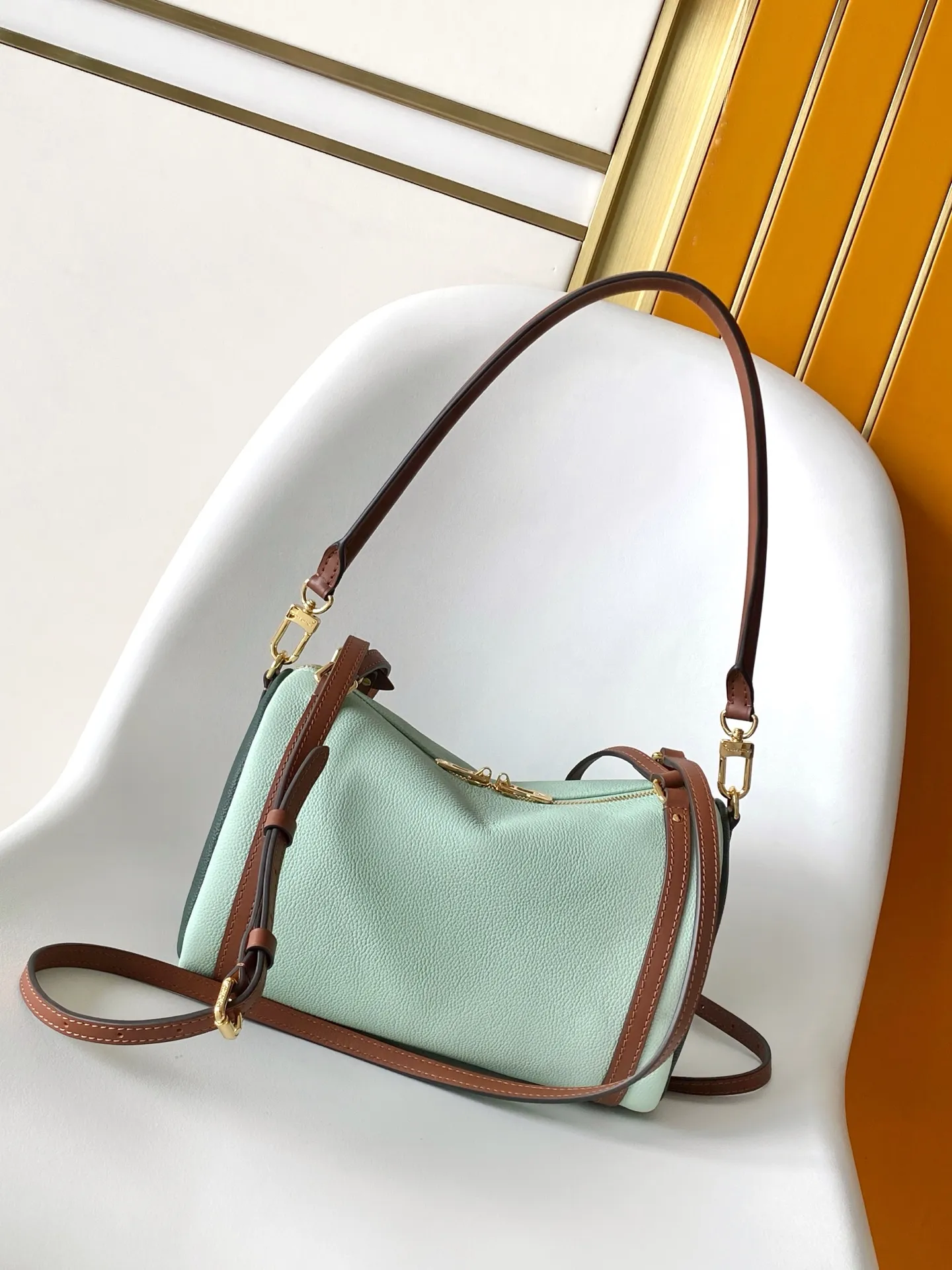 All Categories Official Website "Brand Women's Bags" Women's Bags 💙 LV 2026 New LV Crossbody Bag