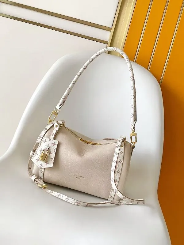 All Categories Official Website "Brand Women's Bags" Women's Bags 💙 LV 2026 New LV Crossbody Bag