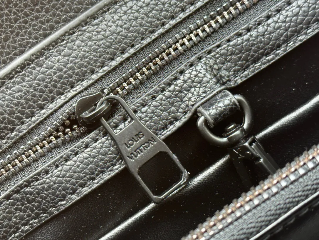 All Categories Official Website "Brand Women's Bags" Women's Bags 💙 LV 2024 New LV Crossbody Bag