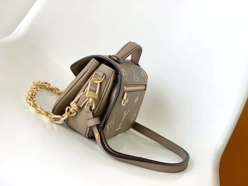 All Categories Official Website "Brand Women's Bags" Women's Bags 💙 LV 2026 New LV Crossbody Bag