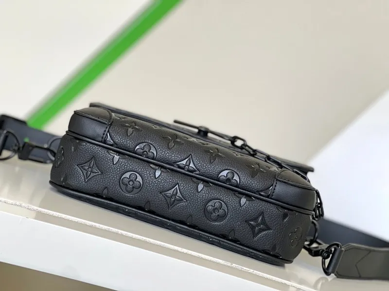 All Categories Official Website "Brand Women's Bags" Women's Bags 💙 LV 2026 New LV Crossbody Bag