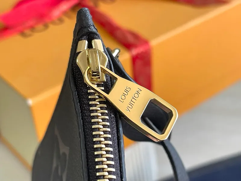 All categories 💚 Authentic bags 💚 LV 2026 new LV top replica hand shoulder bag