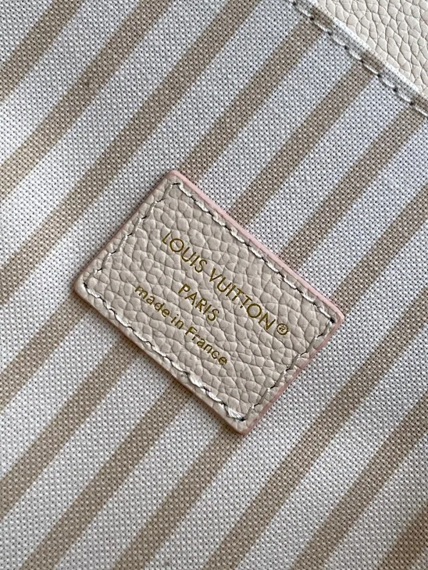 All Categories Official Website "Brand Women's Bags" Women's Bags 💙 LV 2025 New LV Crossbody Bag