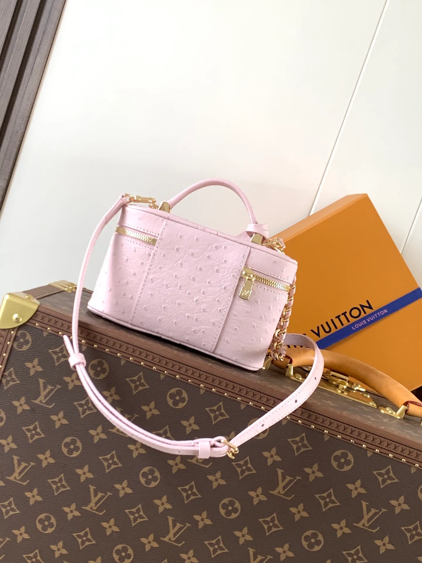 All Categories Official Website "Brand Women's Bags" Women's Bags 💙 LV 2026 New LV Crossbody Bag