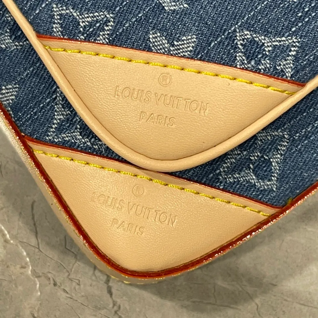 All Categories Official Website "Brand Women's Bags" Women's Bags 💙 LV 2024 New LV Denim Denim Crossbody Bag