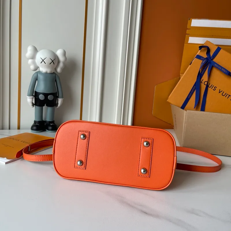 All Categories Official Website "Brand Women's Bags" Women's Bags 💙 LV LV 2026 New Crossbody Shoulder Bag