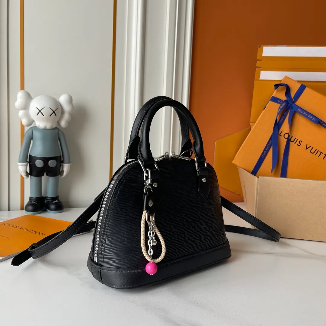 All Categories Official Website "Brand Women's Bags" Women's Bags 💙 LV LV 2026 New Crossbody Shoulder Bag
