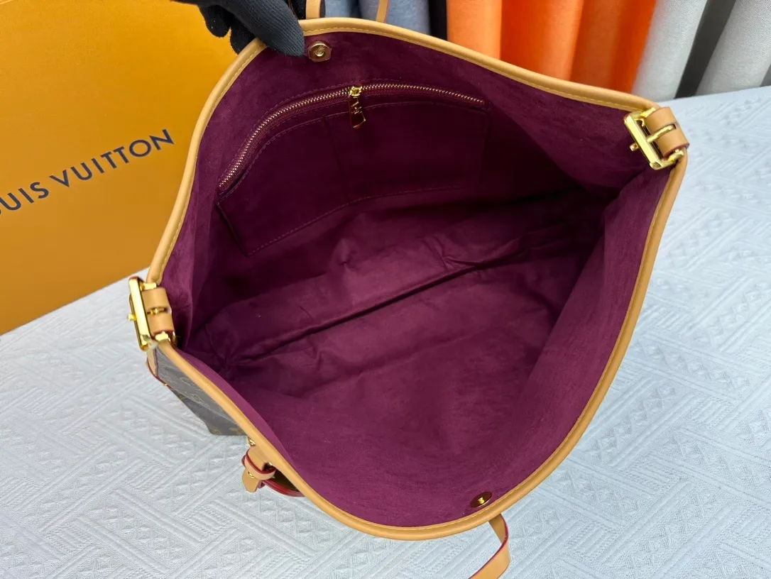 All Categories Official Website "Brand Women's Bags" Women's Bags 💙 LV 2024 Official Website New LV Crossbody Bags