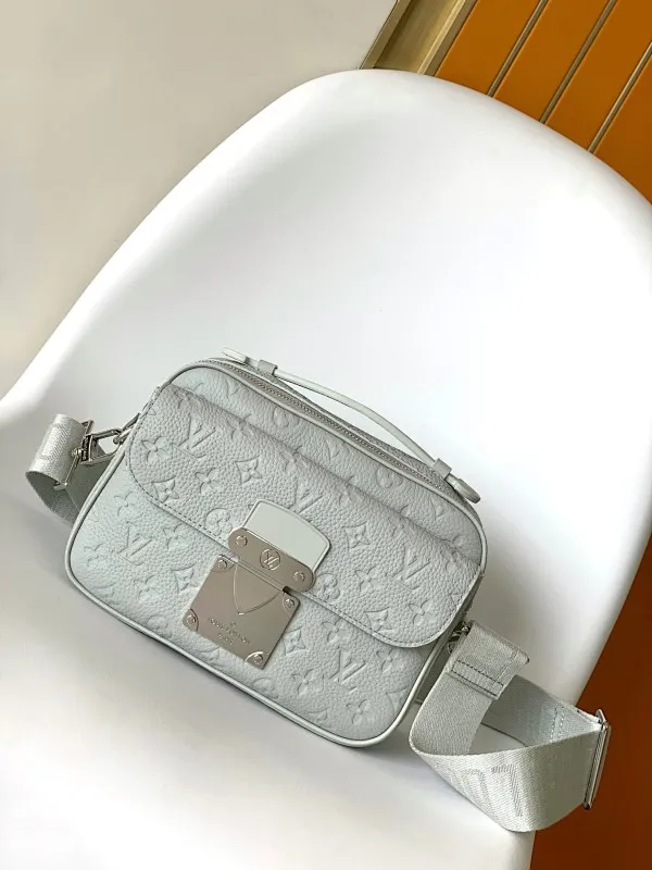 All Categories Official Website "Brand Women's Bags" Women's Bags 💙 LV 2026 New LV Crossbody Bag