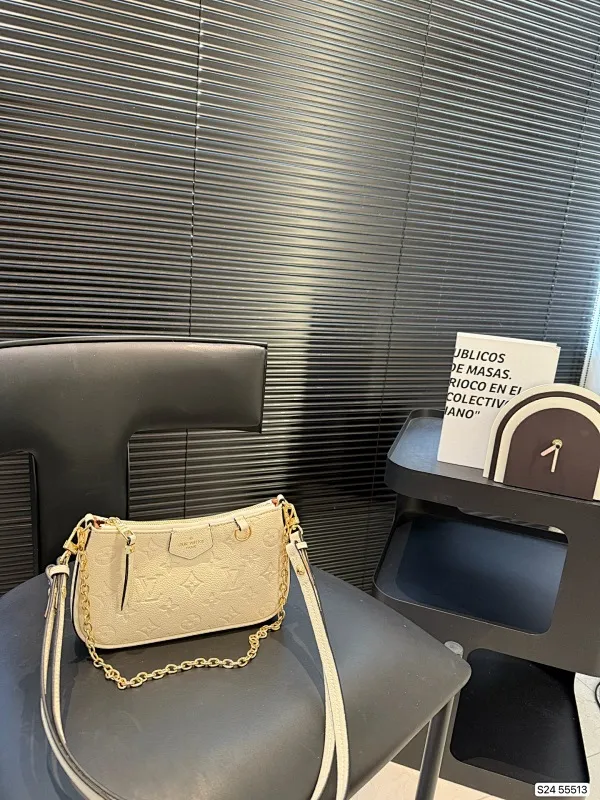 All Categories Official Website "Brand Women's Bags" Women's Bags 💙 LV 2025 New LV Crossbody Bag