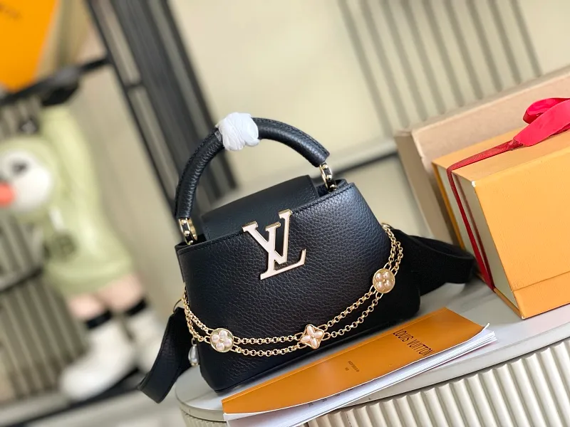 All Categories 💚 Authentic Grade Bags 💚 LV 2026 New LV Top Replica Crossbody Shoulder Bag