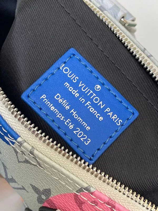All Categories Official Website "Brand Women's Bags" Women's Bags 💙 LV 2026 New LV Crossbody Bag