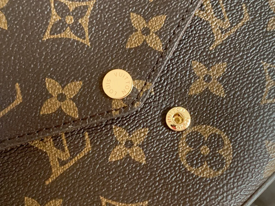 All Categories Official Website "Brand Women's Bags" Women's Bags 💙 LV 2026 New LV Classic Three-in-One Crossbody Bag