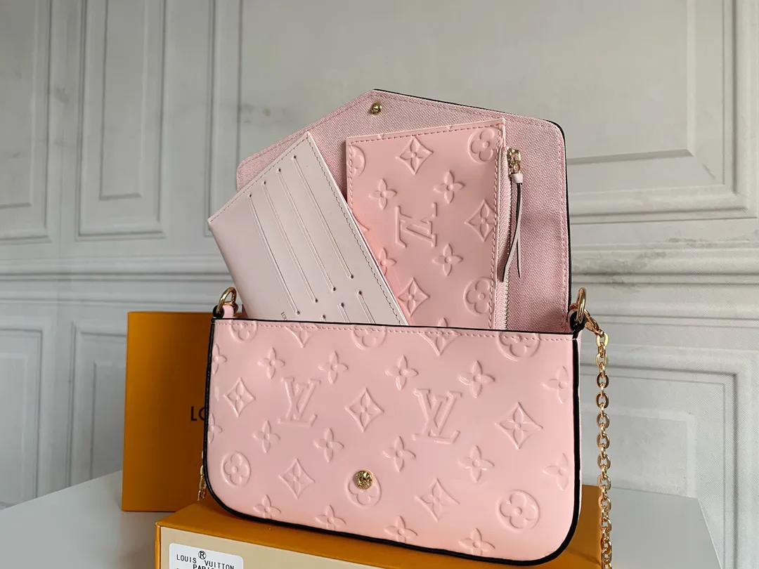 All Categories Official Website "Brand Women's Bags" Women's Bags 💙 LV 2026 New LV Classic Three-in-One Crossbody Bag