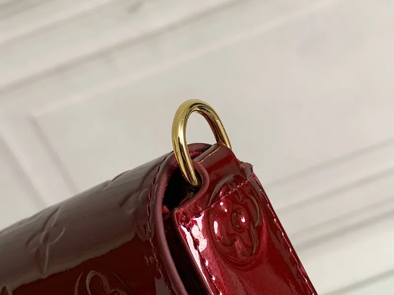 All Categories Official Website "Brand Women's Bags" Women's Bags 💙 LV 2026 New LV Classic Three-in-One Crossbody Bag
