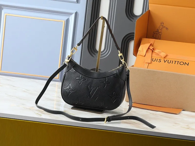 All Categories Official Website "Brand Women's Bags" Women's Bags 💙 LV 2025 New LV Crossbody Bag