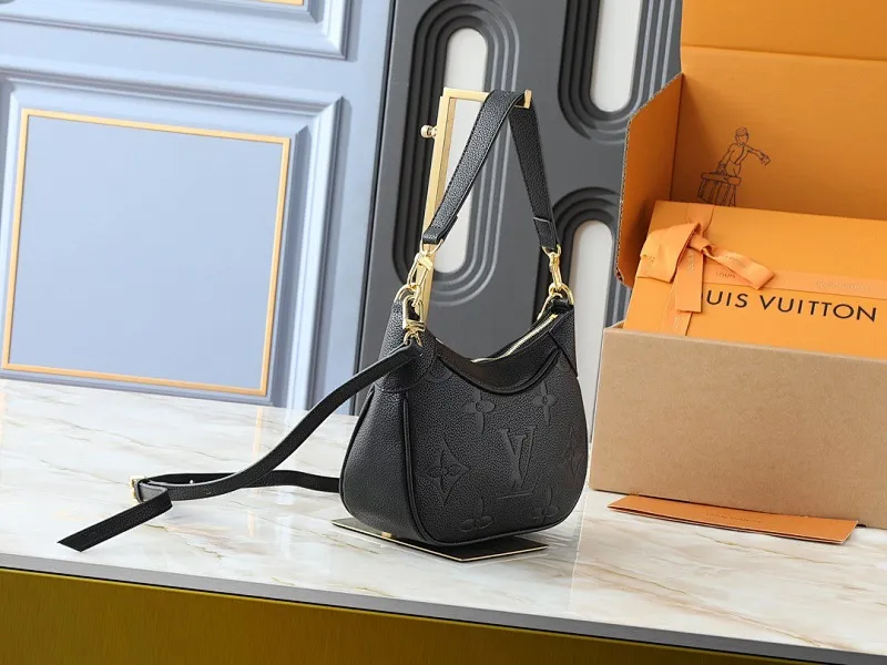 All Categories Official Website "Brand Women's Bags" Women's Bags 💙 LV 2025 New LV Crossbody Bag