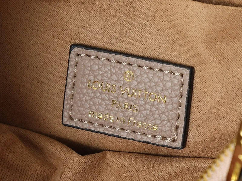 All Categories Official Website "Brand Women's Bags" Women's Bags 💙 LV 2025 New LV Crossbody Bag