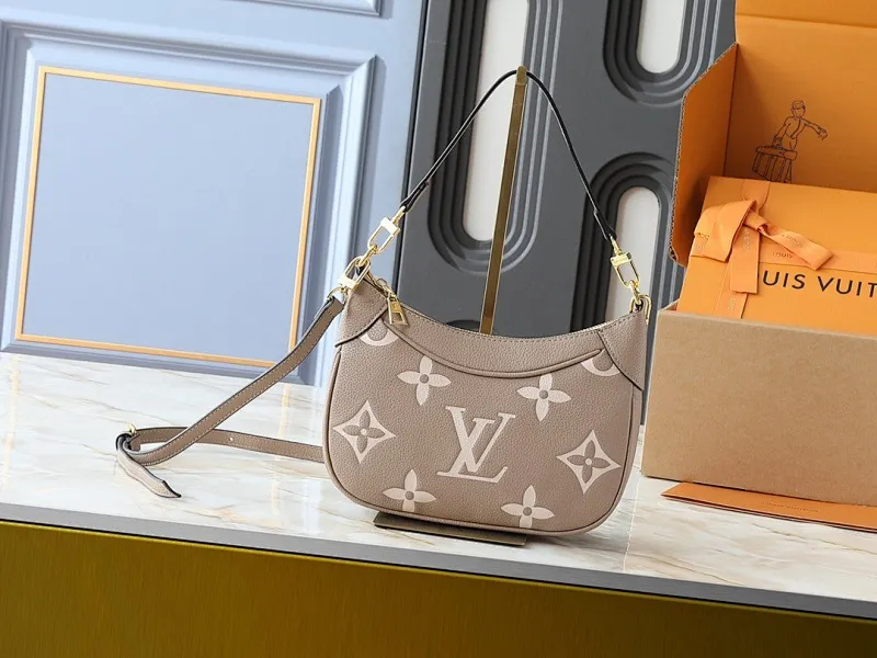 All Categories Official Website "Brand Women's Bags" Women's Bags 💙 LV 2025 New LV Crossbody Bag