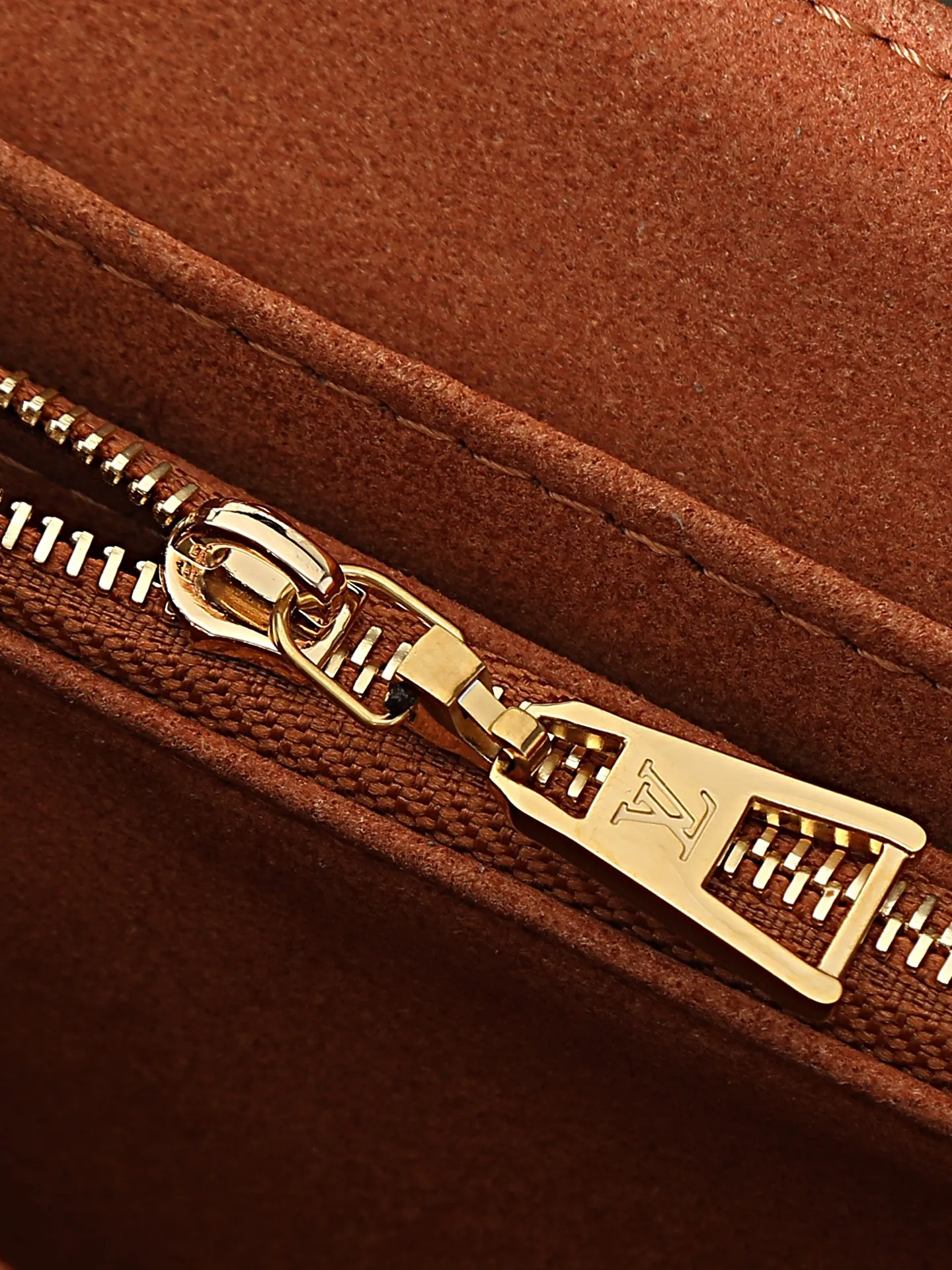 All Categories Official Website "Brand Women's Bags" Women's Bags 💙 LV 2026 Official Website New LV Crossbody Bag