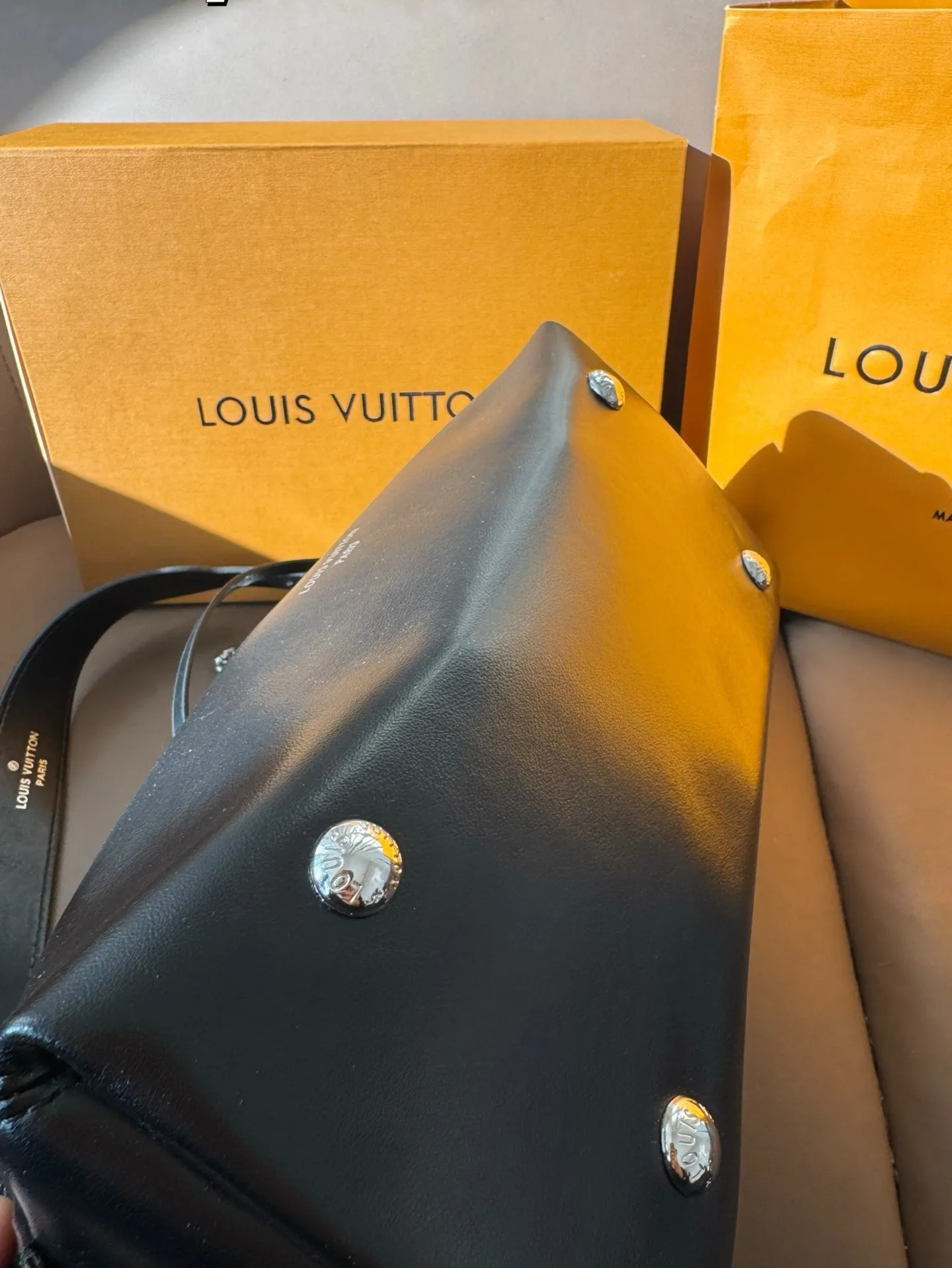 All Categories Official Website "Brand Women's Bags" Women's Bags 💙 LV 2025 New LV Crossbody Bag