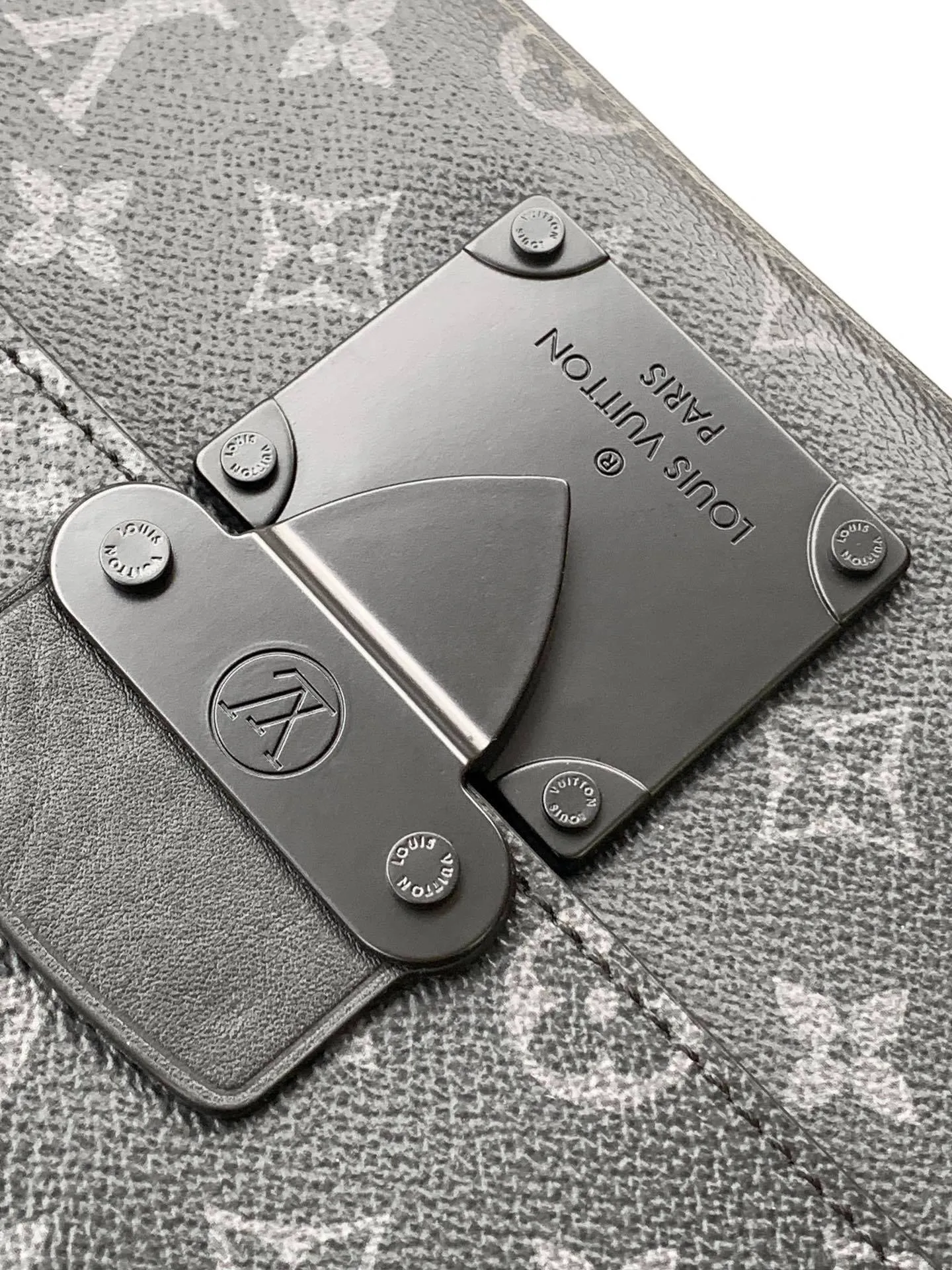 All Categories Official Website "Brand Women's Bags" Women's Bags 💙 LV 2026 New LV Crossbody Bag
