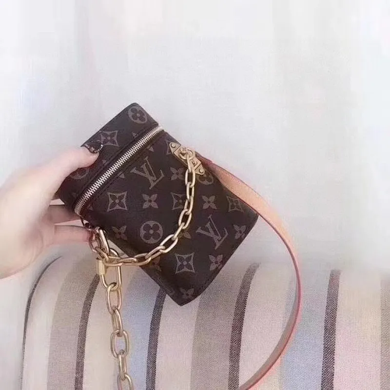 All categories Official website "Brand Women's Bags" Women's Bags 💙 LV fine imitation LV, high imitation LV bags, LV crossbody bags, 2023 official latest version LV bucket bag, LV bag factory, recommended bags, size: 11-6-16.5CM