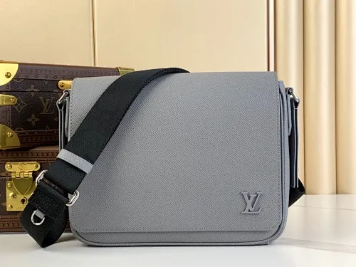 All categories 💚 Authentic bags 💚 LV 2024 official website new LV crossbody bag