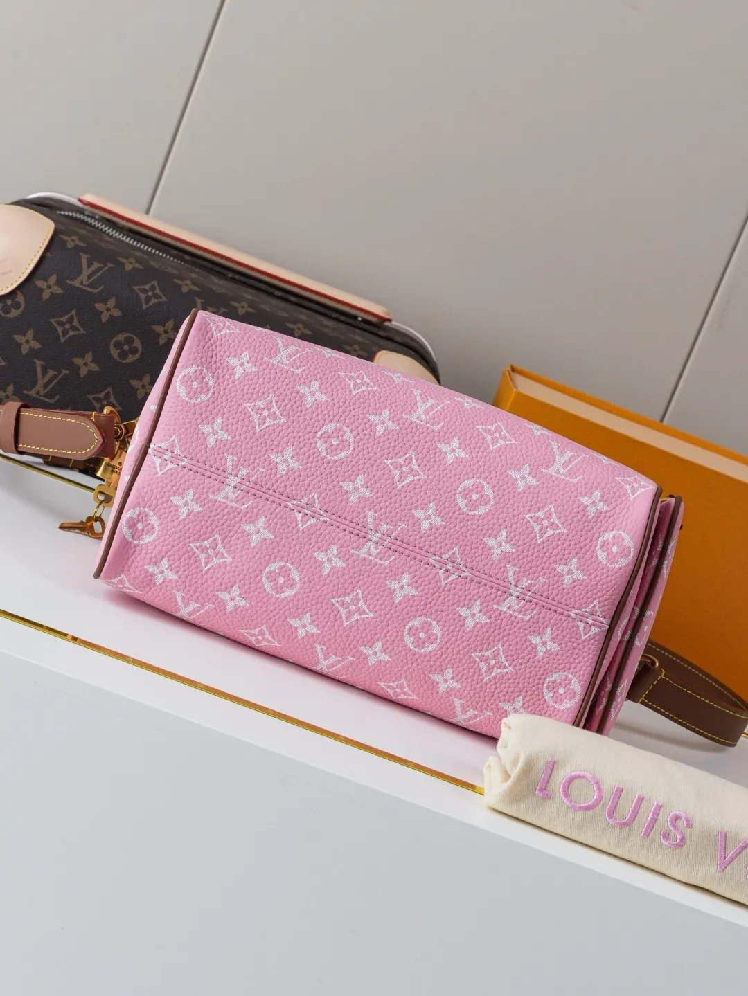 All Categories Official Website "Brand Women's Bags" Women's Bags 💙 LV 2025 New LV Crossbody Bag