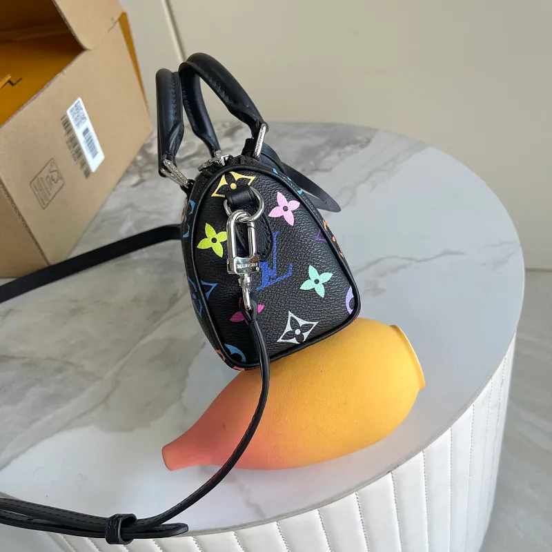 All Categories Official Website "Brand Women's Bags" Women's Bags 💙 LV LV 2026 New Crossbody Shoulder Bag