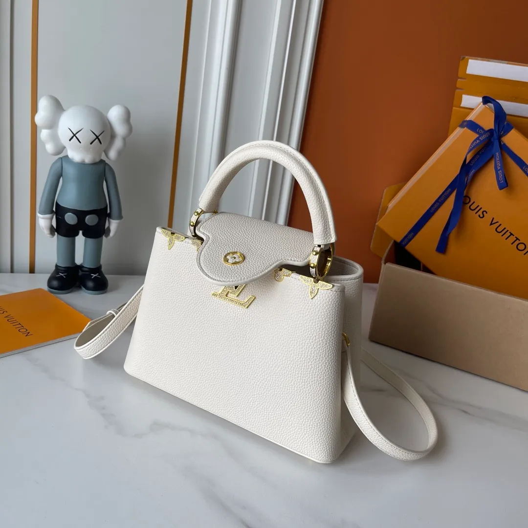 All Categories Official Website "Brand Women's Bags" Women's Bags 💙 LV LV 2026 New Crossbody Shoulder Bag