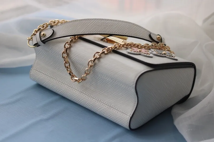 All Categories Official Website "Brand Women's Bags" Women's Bags 💙 LV 2023 New LV Crossbody Bag