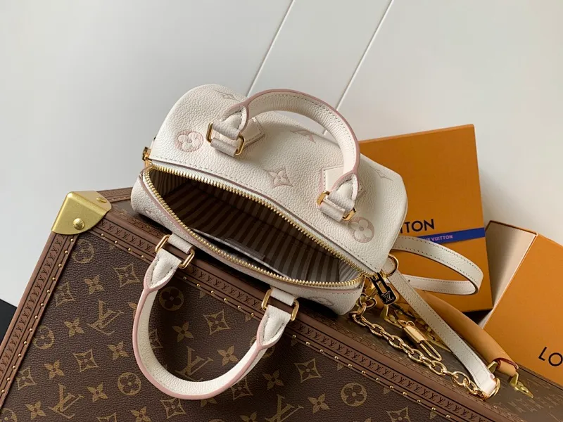 All Categories Official Website "Brand Women's Bags" Women's Bags 💙 LV 2026 New LV Crossbody Bag