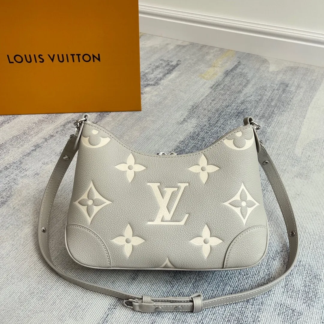 All Categories Official Website "Brand Women's Bags" Women's Bags 💙 LV 2025 New LV Crossbody Bag