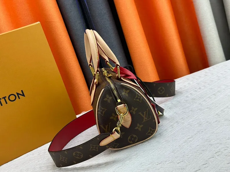 All Categories Official Website "Brand Women's Bags" Women's Bags 💙 LV 2024 New LV Crossbody Bag