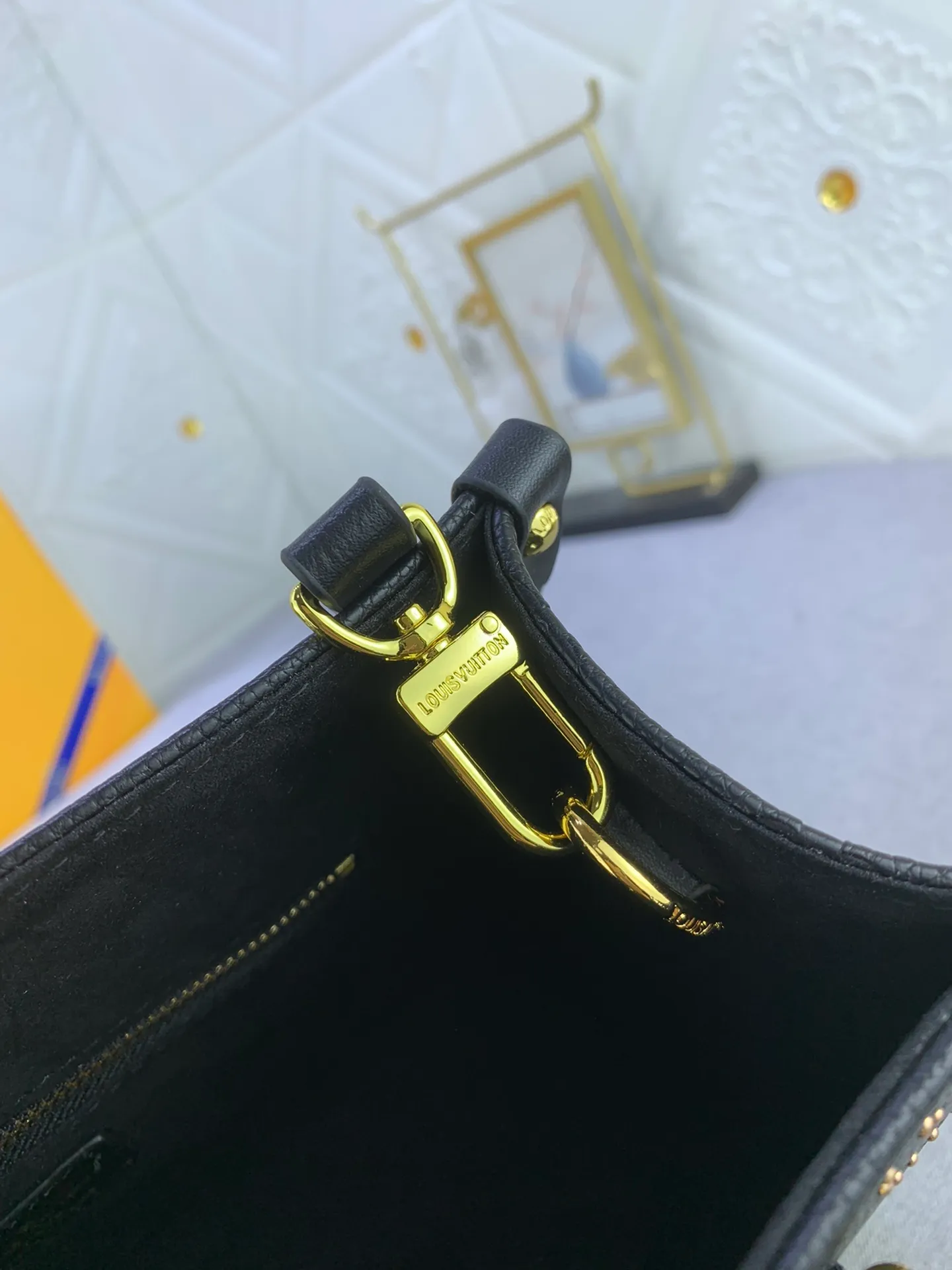 All Categories Official Website "Brand Women's Bags" Women's Bags 💙 LV 2024 New LV Crossbody Bag