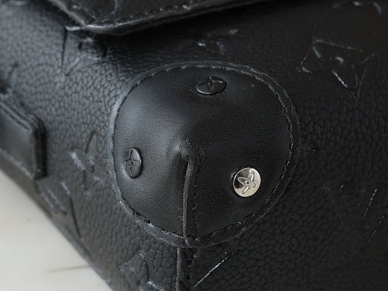 All Categories Official Website "Brand Women's Bags" Women's Bags 💙 LV 2025 New LV Crossbody Bag