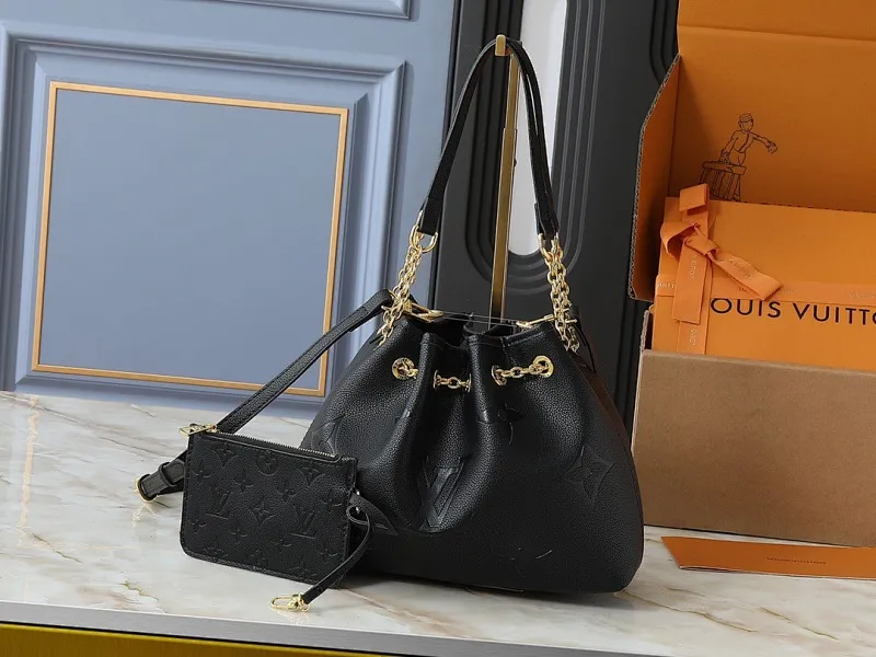 All Categories Official Website "Brand Women's Bags" Women's Bags 💙 LV 2025 New LV Crossbody Bag