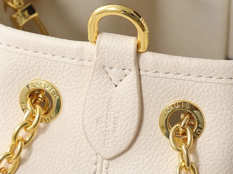 All Categories Official Website "Brand Women's Bags" Women's Bags 💙 LV 2025 New LV Crossbody Bag