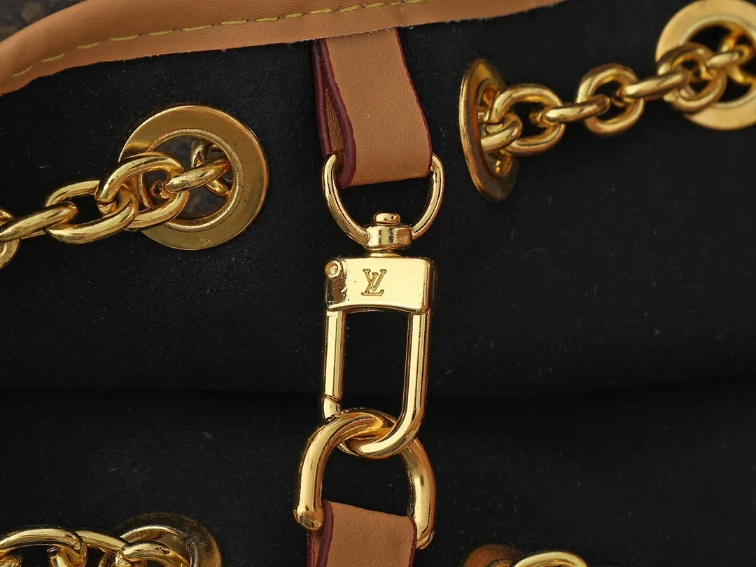All Categories Official Website "Brand Women's Bags" Women's Bags 💙 LV 2025 New LV Crossbody Bag